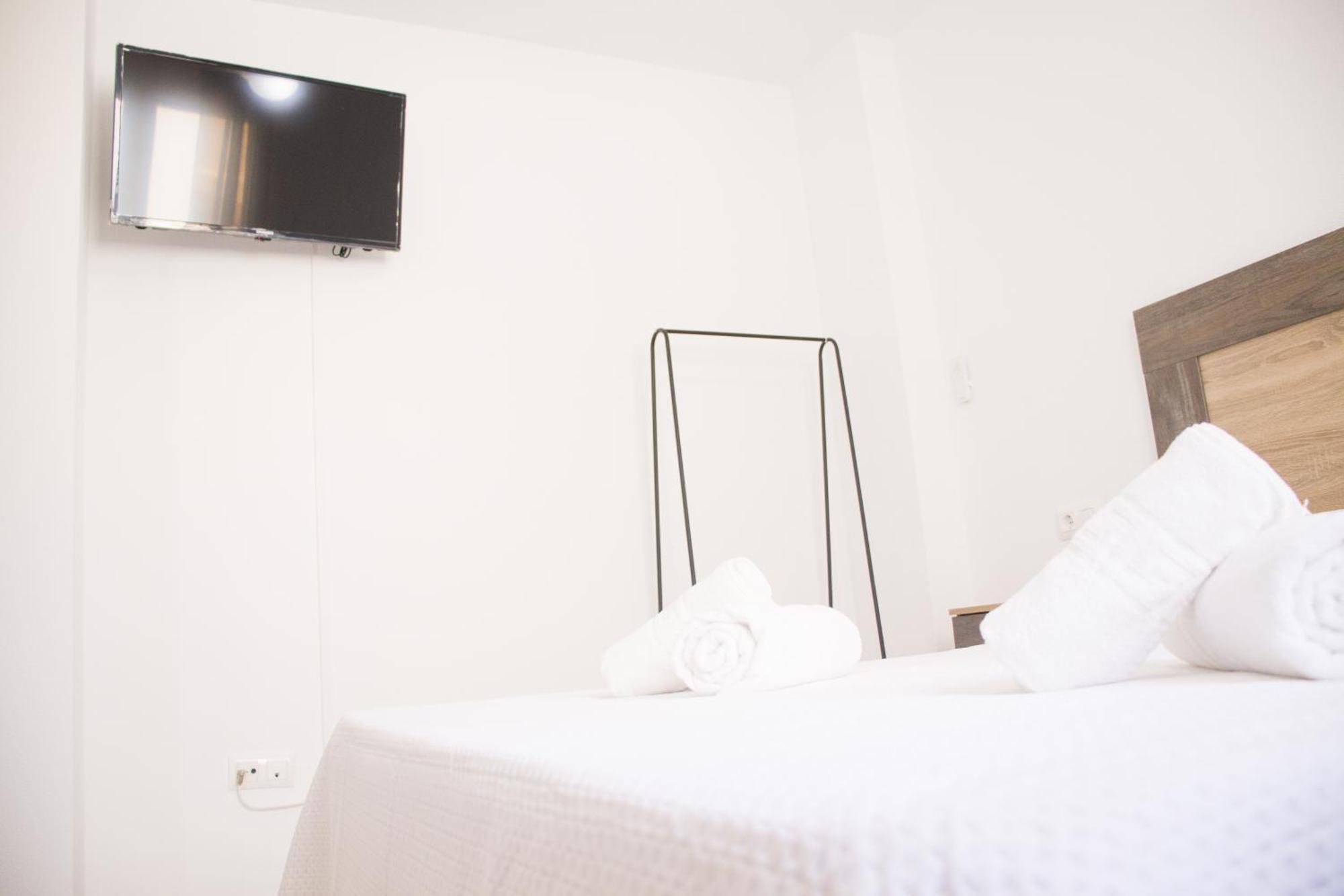 Apartamentos Sol De Агилас Экстерьер фото