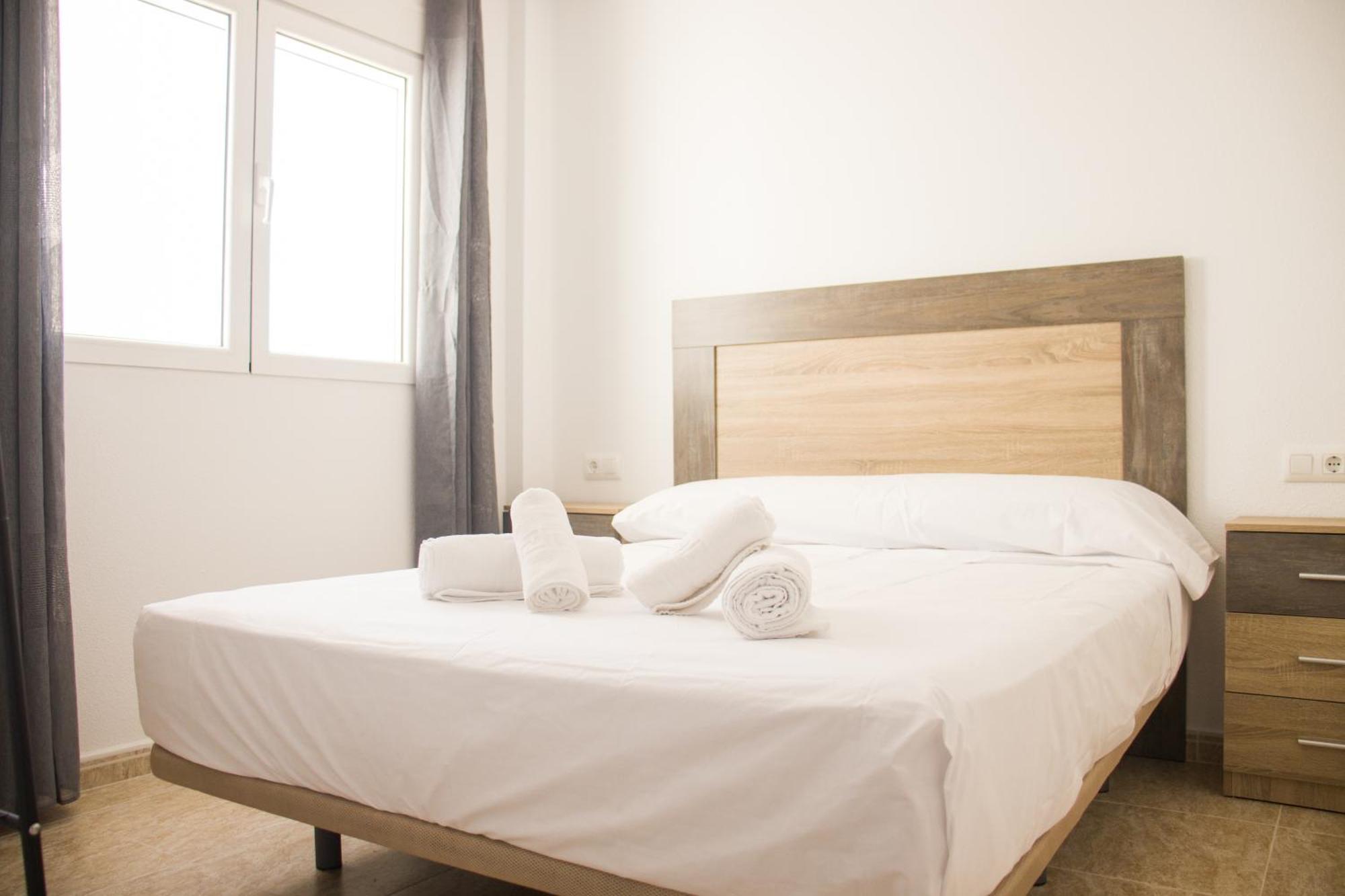 Apartamentos Sol De Агилас Экстерьер фото